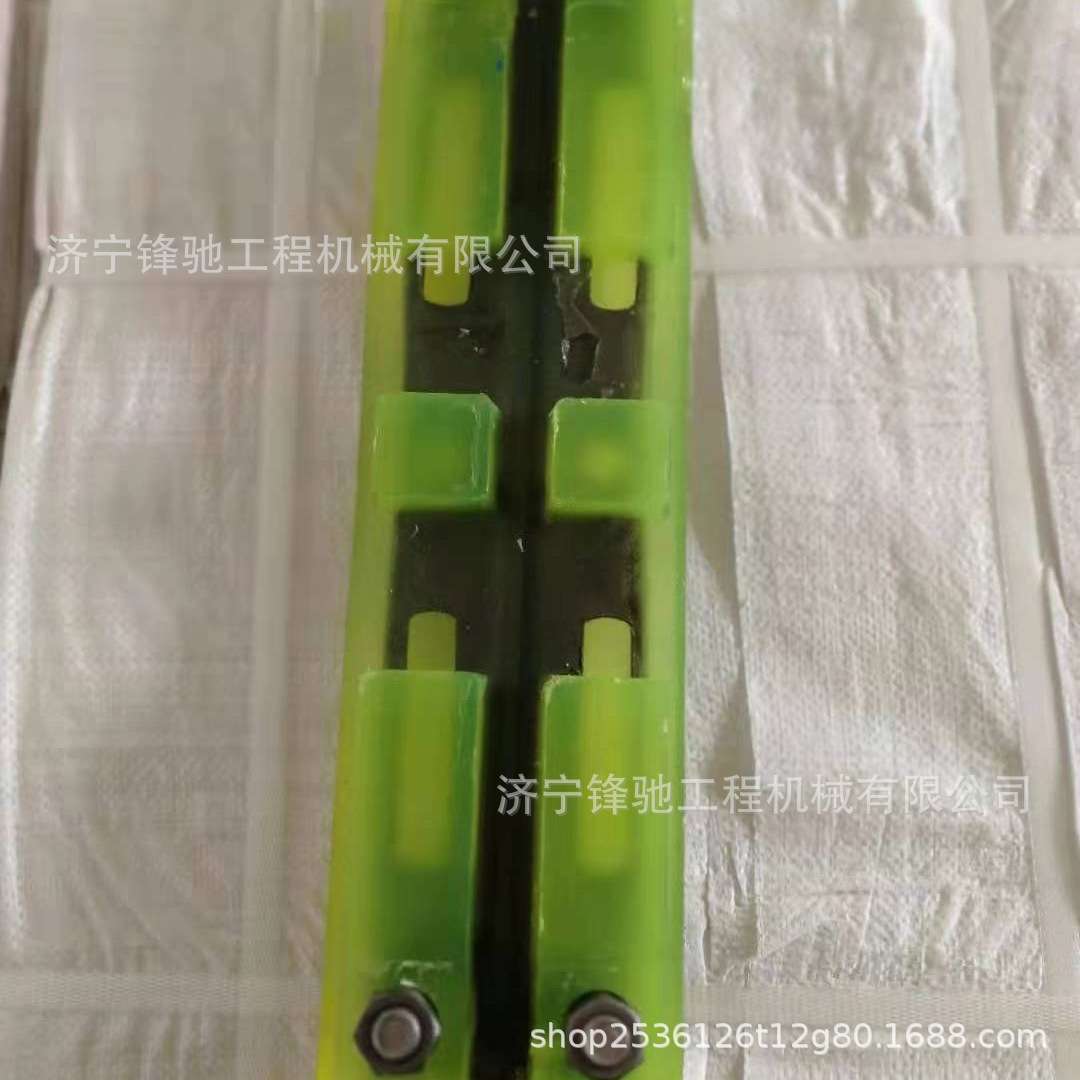 挖掘机橡胶履带板 挖掘机橡胶履带块 橡胶履带总成