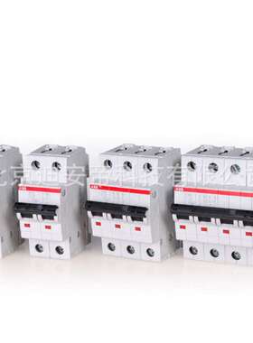 S203-D4 ABB小微断D特性S200系列微型断路器 3P 4A 10113748