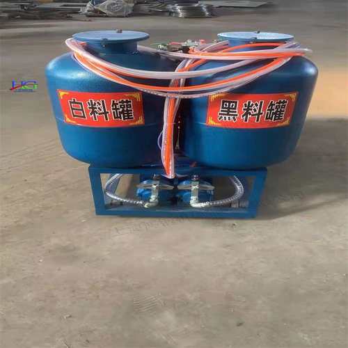 聚氨酯低压发泡机 保温墙喷涂机Polyurethane foaming machine