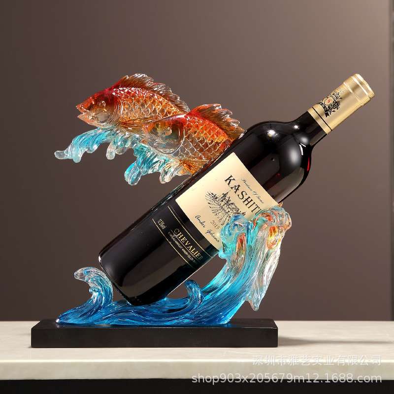 透明酒架年年有余金鱼摆件创意玄关酒柜酒托装饰品树脂工艺品