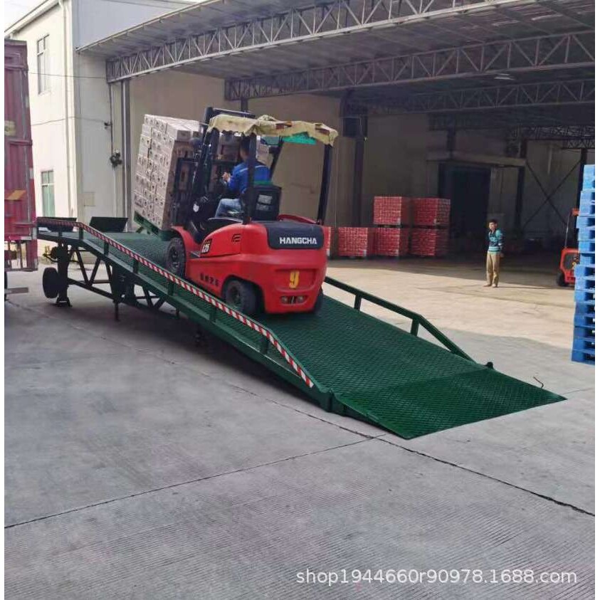 广东登车桥厂家直销6吨8吨10吨尺寸载重移动式液压升降斜坡