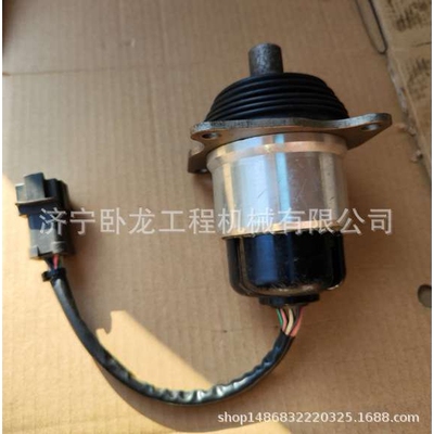 D155Ax-6推土机配件 操作杆702-16-02242