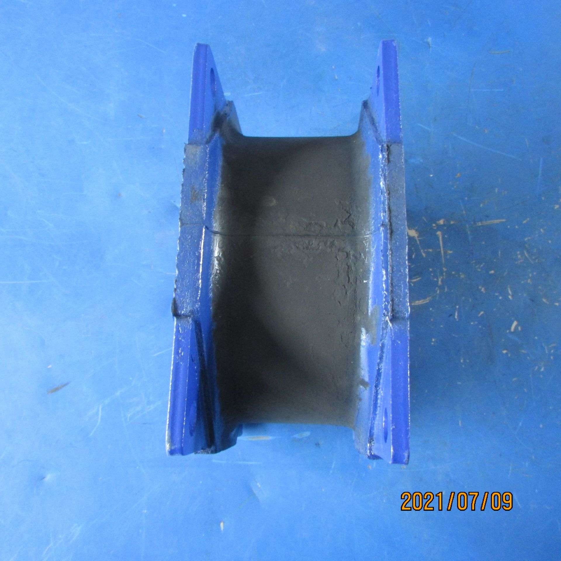 供应徐工压路机配件230500568 YLJ-16C 减振器