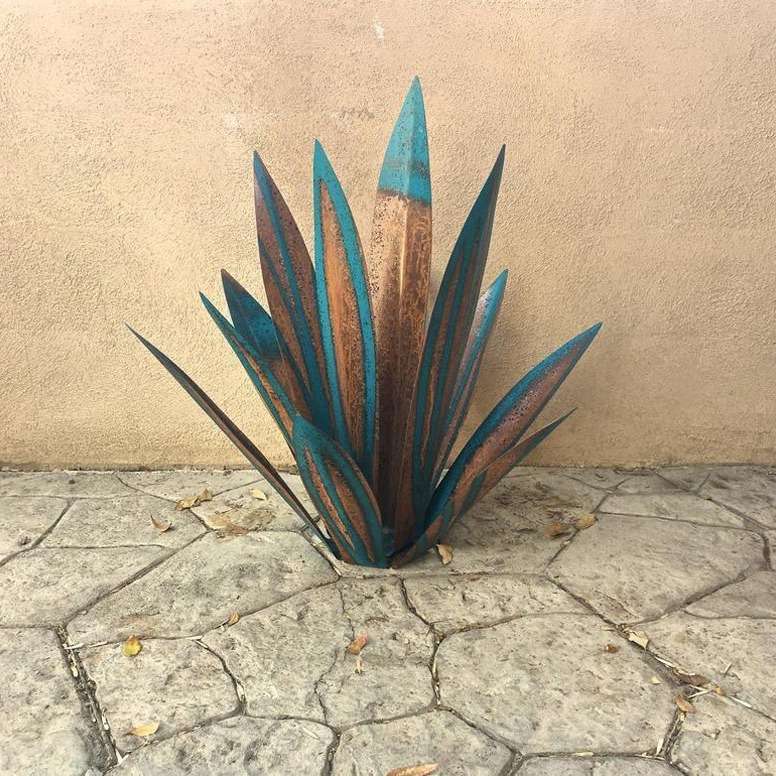 跨境新款 植物摆件龙舌兰花铁艺创意摆件 tequila home decor