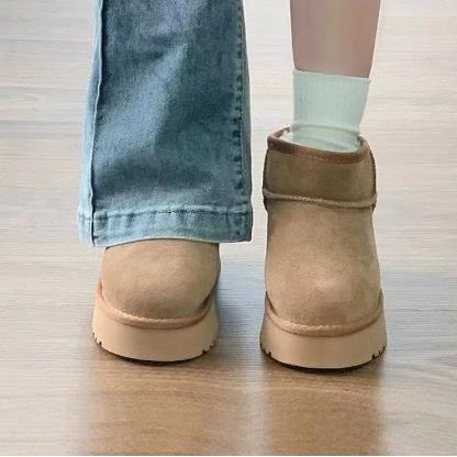 厚底皮毛一体雪地靴女2025新款冬防滑加绒保暖加厚短筒东北大棉鞋