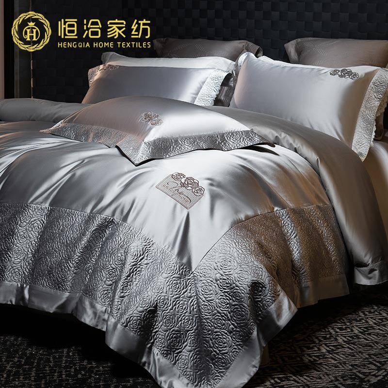 高端真丝棉高精密贡缎全棉四件套玫瑰刺绣绗缝被套床盖床品灰白色
