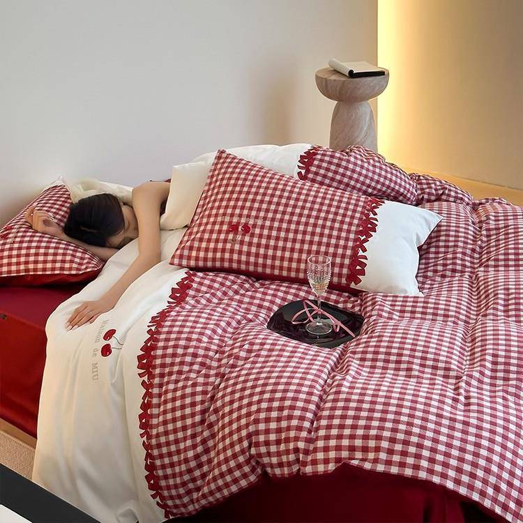 少女法式纯棉超柔四件套数码印花樱桃刺绣全棉被套床上用品红黑色