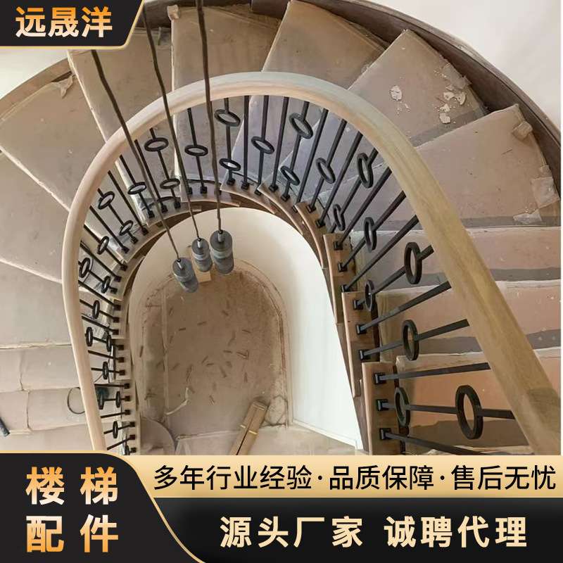 轻奢别墅铜艺楼梯扶手护栏欧式雕花楼梯护栏围栏铝艺楼梯护栏厂家