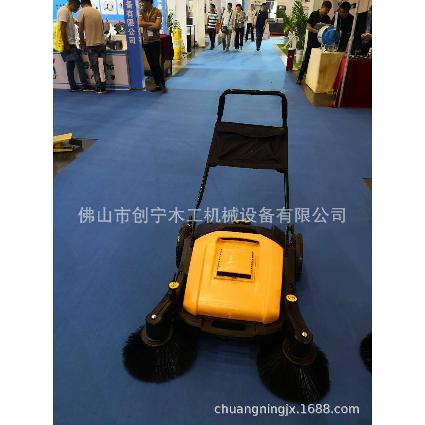 扫地机不用油不用电的车间除尘利器 除尘机吸尘机
