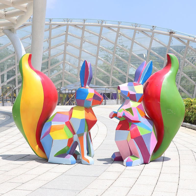 抽象松鼠玻璃钢雕塑户外公园商业街几G何切面动物模型美陈落地摆