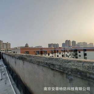 油泵房直击雷防护沿屋顶边避雷带防雷施工保护建筑物免受雷电损害