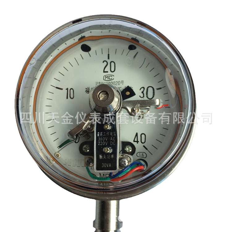 红旗不锈钢抗震压力表YXC-100BFZ磁助式电接点耐震压力表YXC-150图片