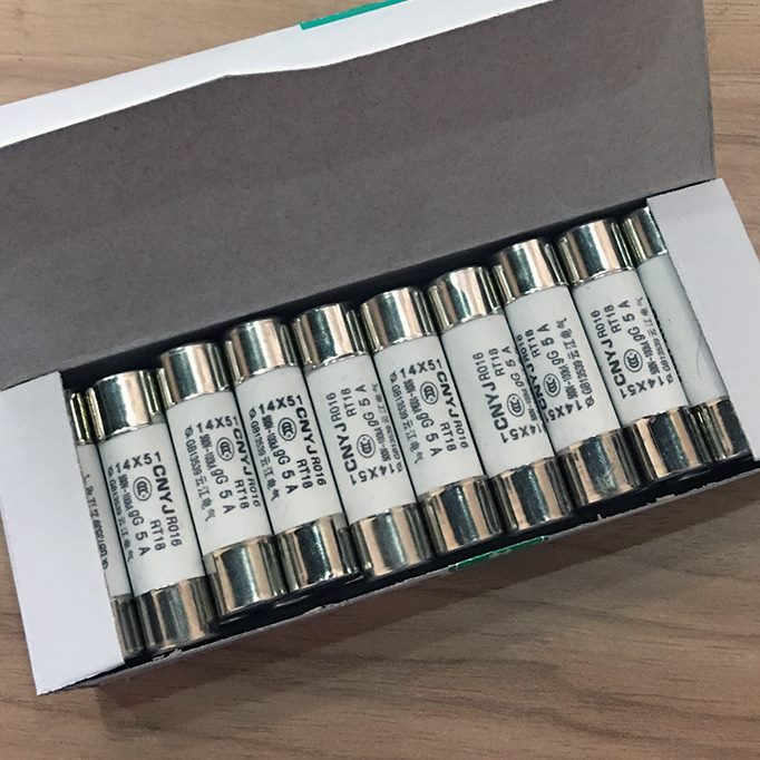 A14包邮5陶瓷保险丝管MM50 /16 RT18VA/40RO14xA熔断器050 32/1