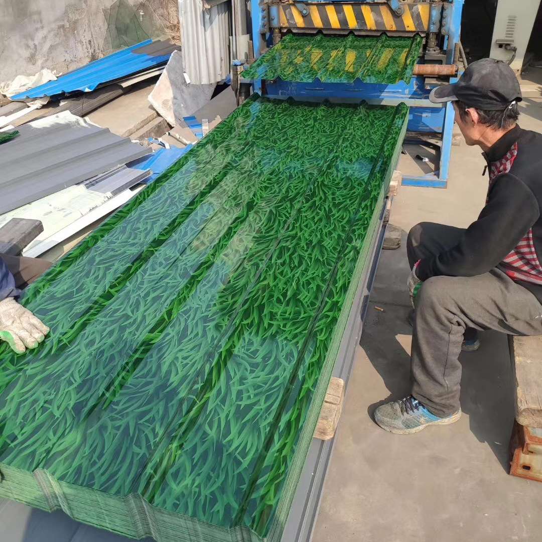 山东泰安 海蓝彩钢瓦 白灰彩钢瓦 0.4mm 840型 900型 特尺可做