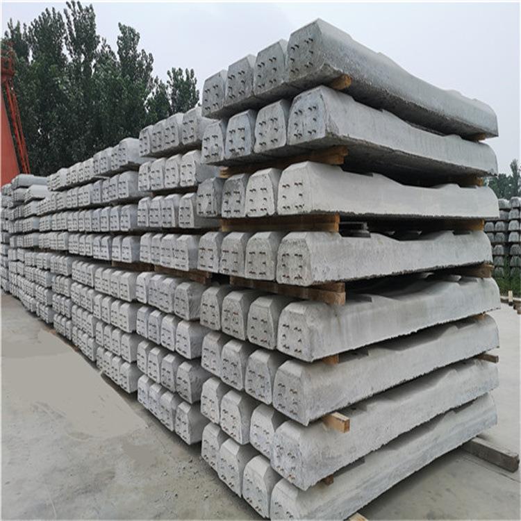 水泥枕木矿用水泥轨枕新二型铁路轨枕24KG水泥轨枕新II型水泥轨枕