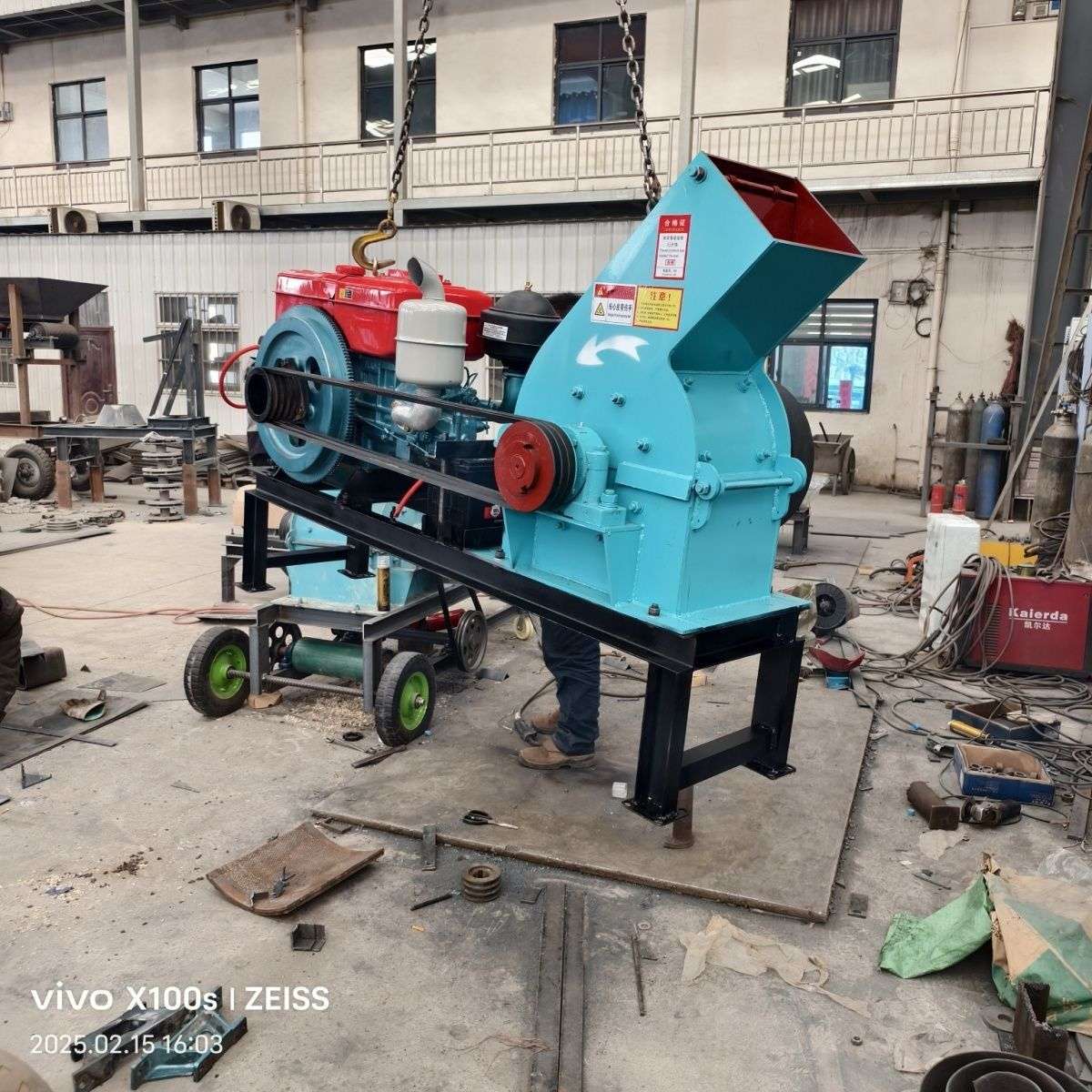 小型筒易移动打砂机小型移动锤式制砂机建筑拉圾砖头瓦块粉碎机