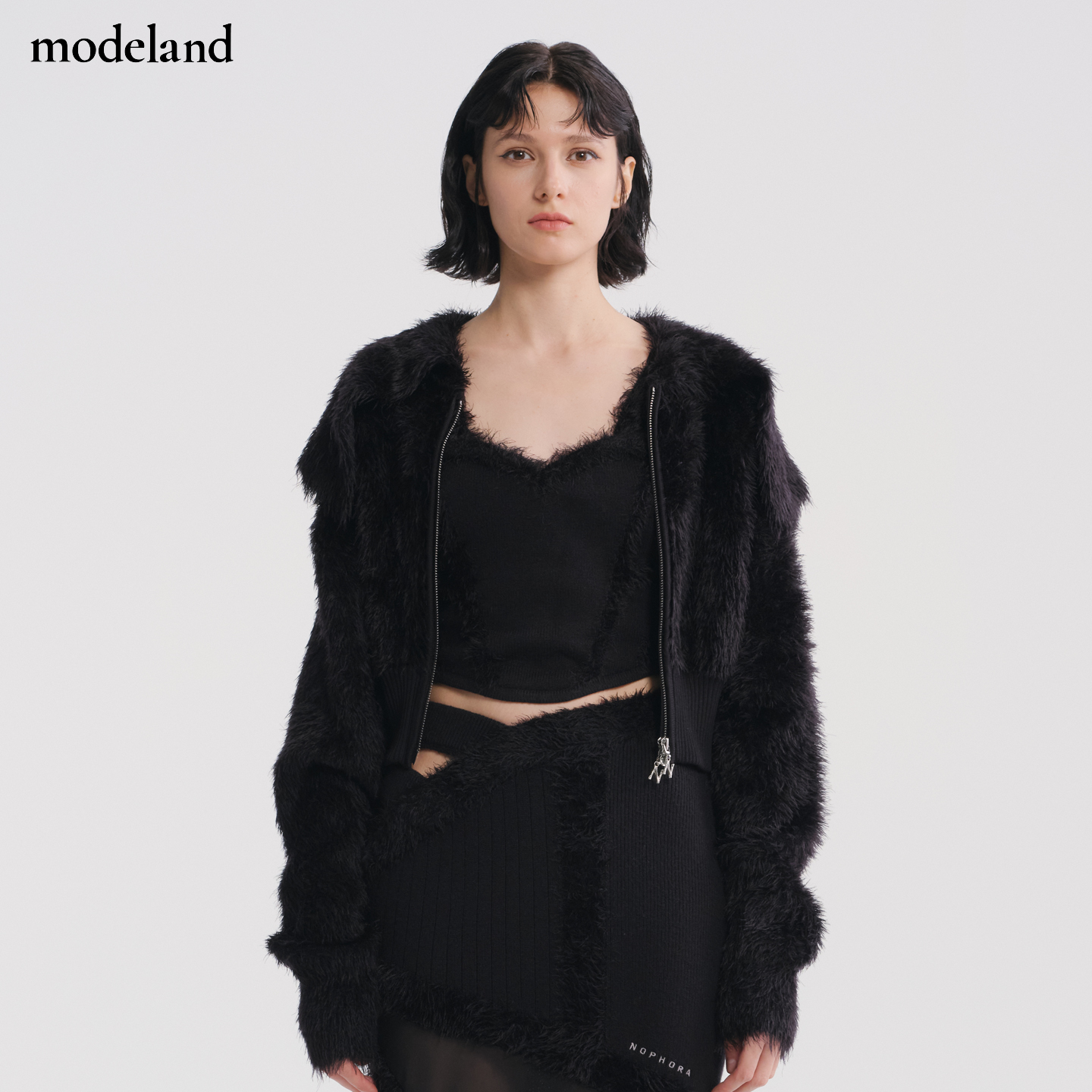 【设计师款】NOPHORA辣妹羽毛大翻领收腰黑色外套modeland买手店