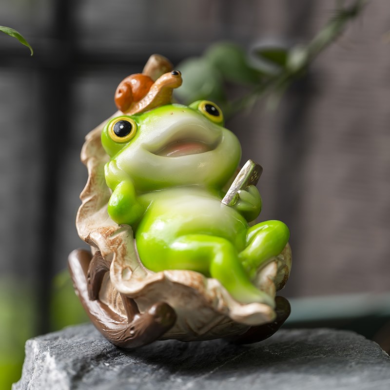 户外庭院花园摇i椅青蛙小摆件花盆绿植造景装饰品办公桌面情绪解