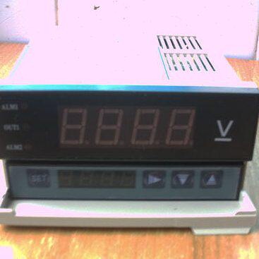 迪比隆XL4-PDV600V直流电压数显表XL4-PAV上下限交流数字仪表现货