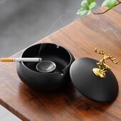 客厅烟缸陶瓷盖创意办公室潮流家用鹿复古个性 轻奢金烟灰缸中式