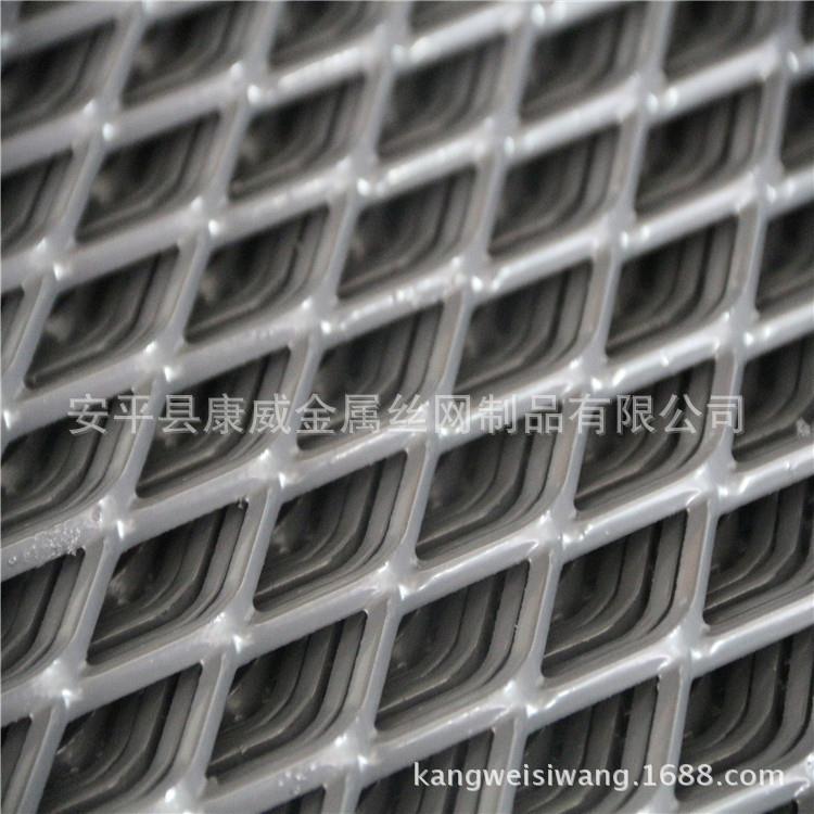 桥梁防护网脚踏网 楼梯防坠用喷漆铁板网 铝板菱形孔装饰网3mm厚