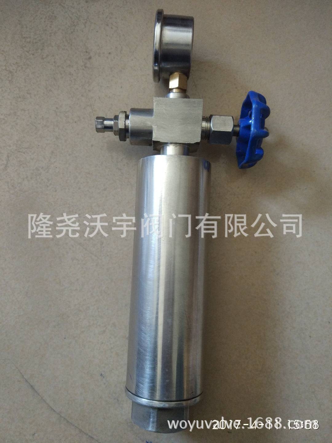 厂家供应 新款螺纹水锤吸纳器DN25