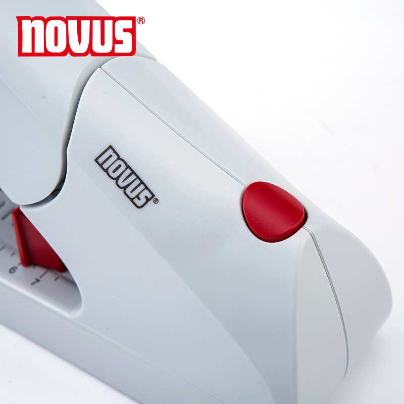 德国NOVUS罗福斯 办公大号订书机B56重型加厚省力型订书器 钉书机