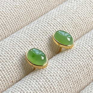 琳琯瑛天然和田玉耳钉女简约蛋面椭圆阳绿色设计感耳饰送女友礼物