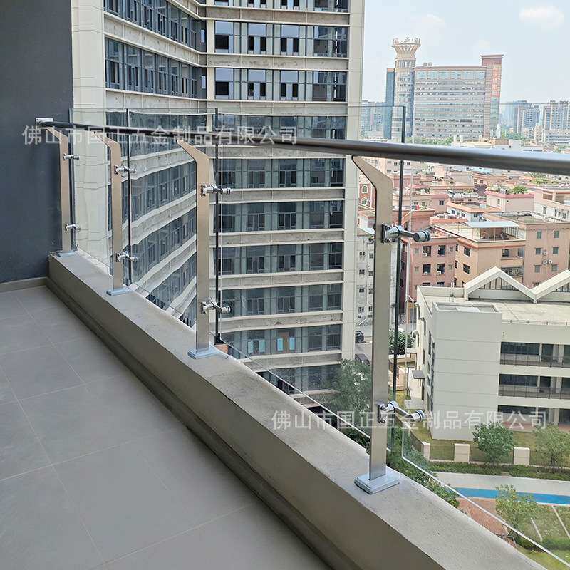 不锈钢阳台玻璃栏杆扶手立柱室外楼梯护栏商场工程玻璃护栏立柱