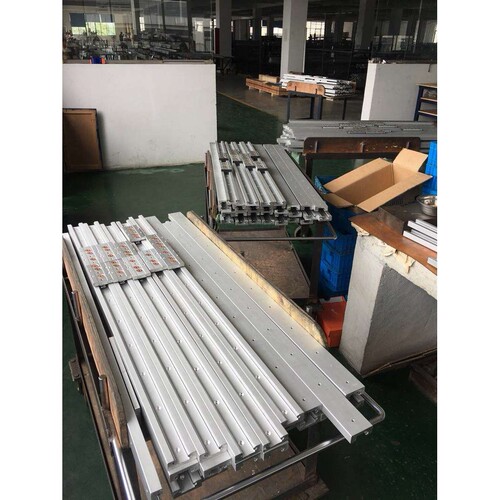 厂家供应线性导轨高速滚轮导轨木工机械导轨滑块SGR35