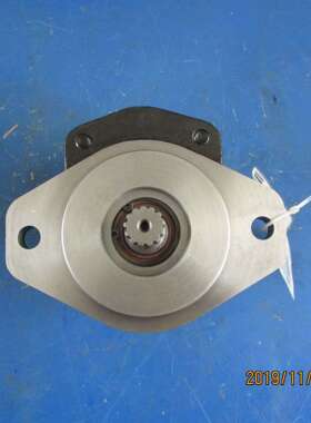 供应徐工XD122压路机配件803074402-CBJ35-F18-S2K齿轮泵