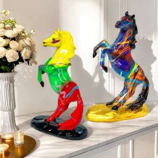 新款转印金底跃马摆件马上发财招财吉利办公室酒柜摆设树脂装饰品