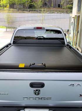 Roller shutter lid Tonneau Cover Chevy GMC Silverado Sierra