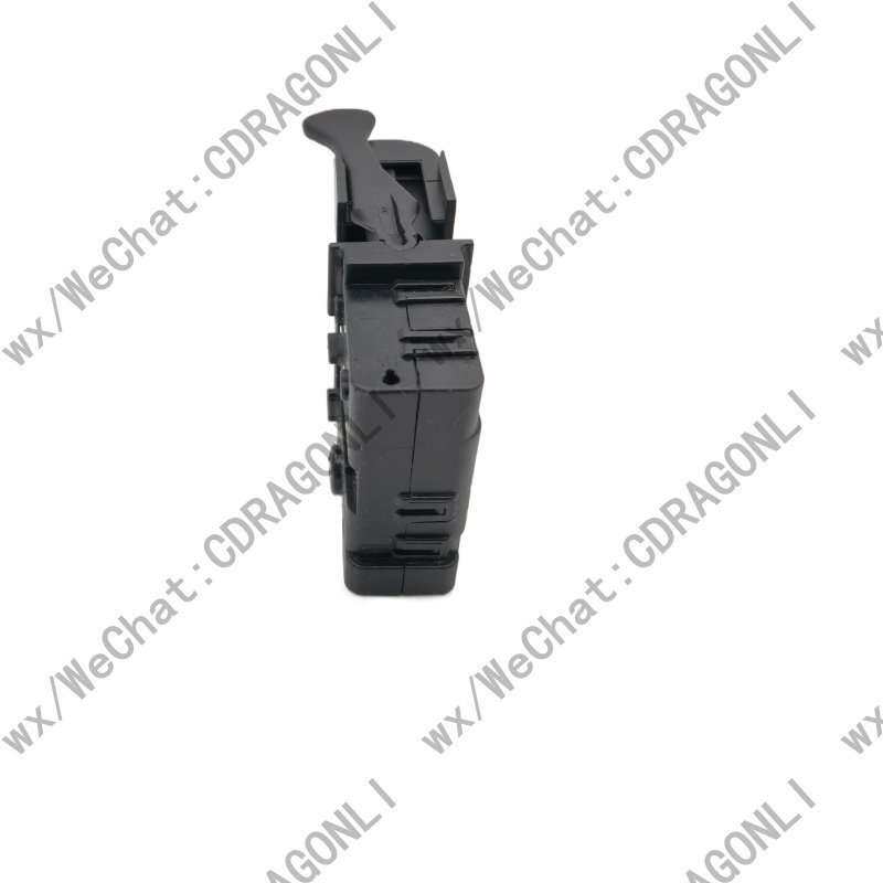 Makita/ 充电冲击起子机手电钻td0100开关650615 - 9零件配件