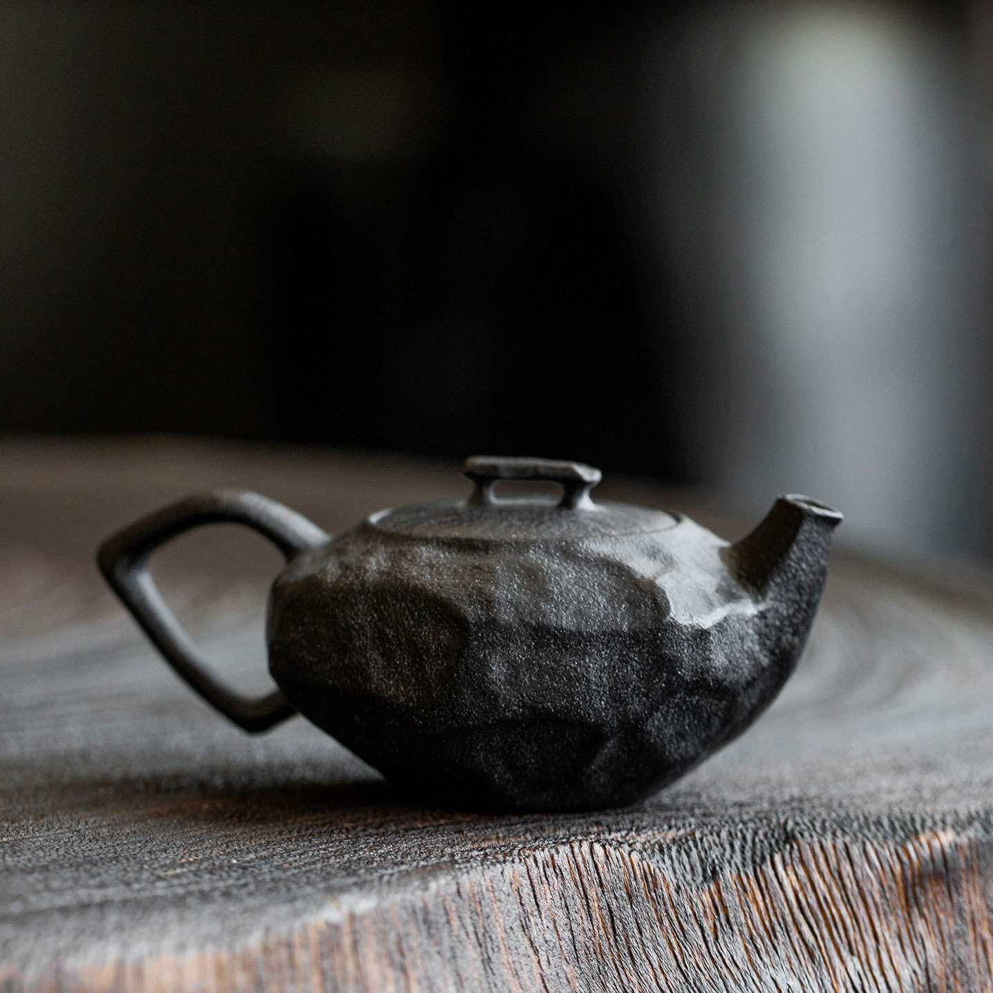 大师手工雕刻艺术茶壶 天然冰碛岩泡茶壶 透光高档收藏石壶