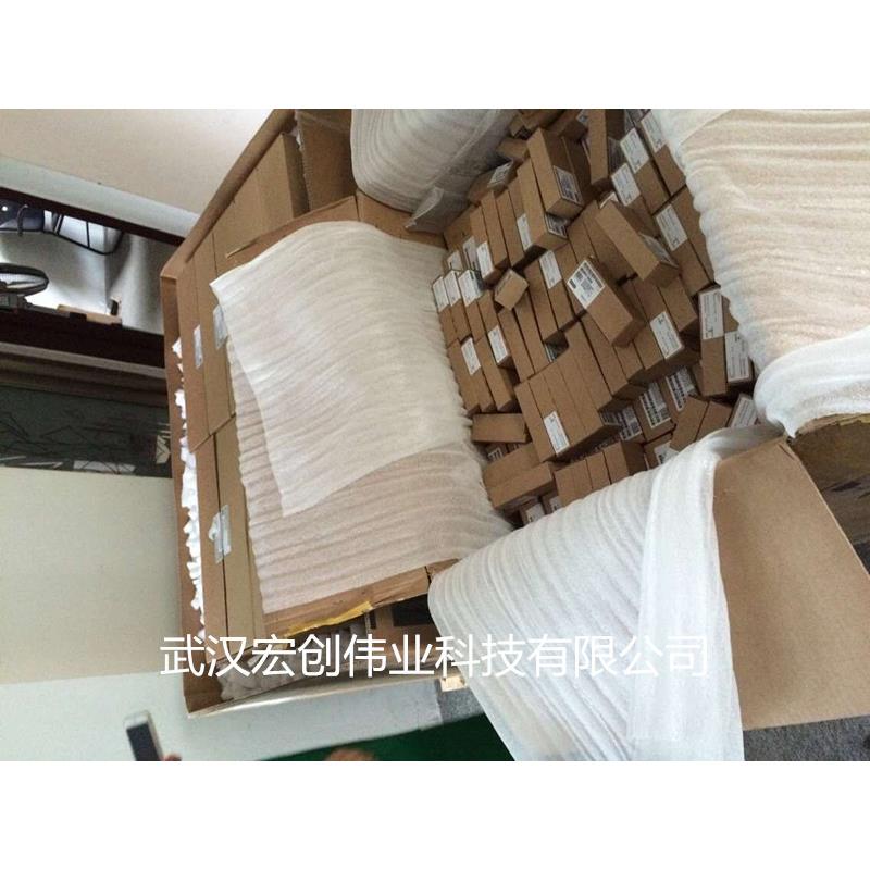 6ES7 972-0BB41-0XA0 DP接头 35°带编程口总线连接器