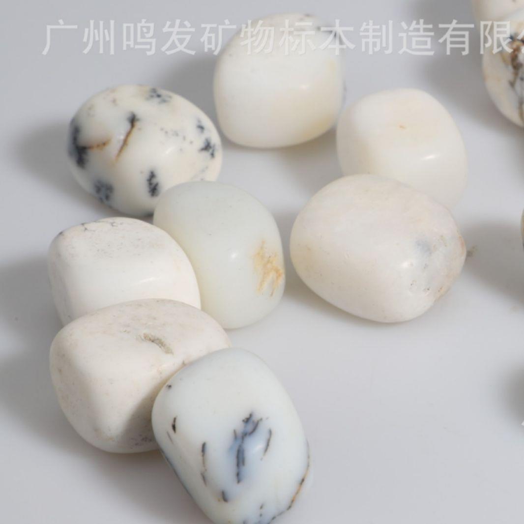 厂家天然蛋白石原石滚石大颗粒不规则碎石白色草花蛋白石水晶摆件