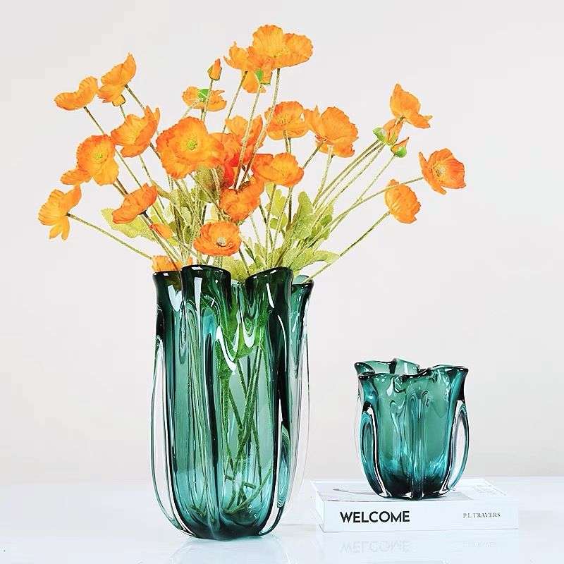 现代轻奢绿色琉璃花瓶水培花瓶客厅餐桌样板房插花高档花瓶软装饰