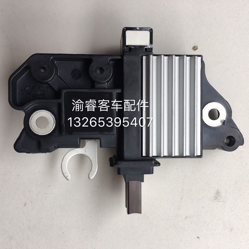 814电压7F-调节器A配件M32客电刷发电机车/VI 佩特来S调节器16