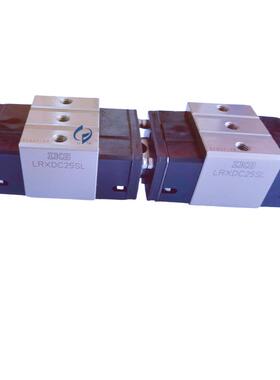 IKO直线导轨滑块LRXDC25C2R600SLT3P/FZZ LRXDC20/15/12/30LRXD