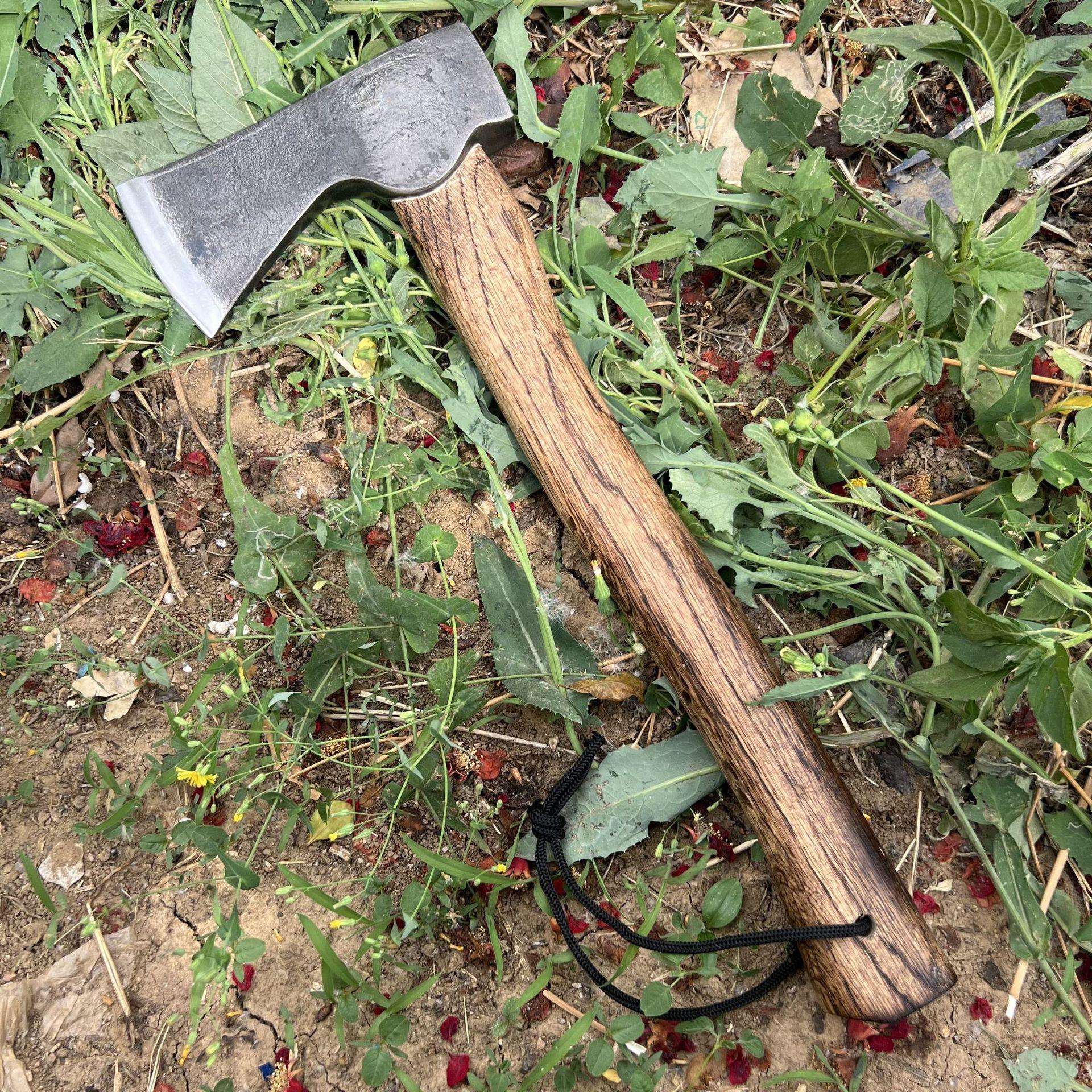 厂家货源新款碳化福斯斧户外青冈木多功能砍柴伐木户外野营斧子