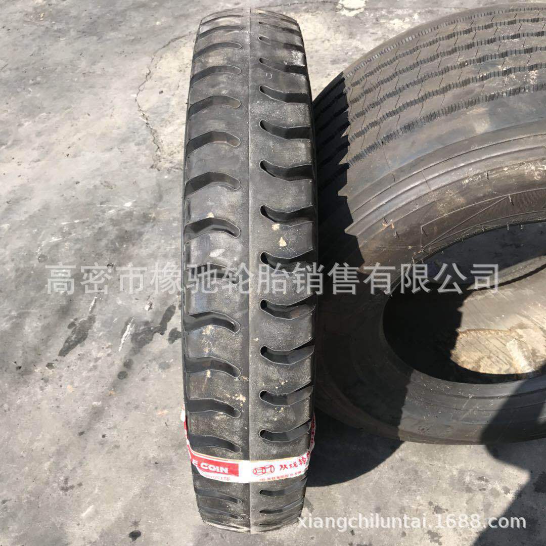 双钱9.00 900-20羊角花纹1200-20 拉兵车用尼龙胎