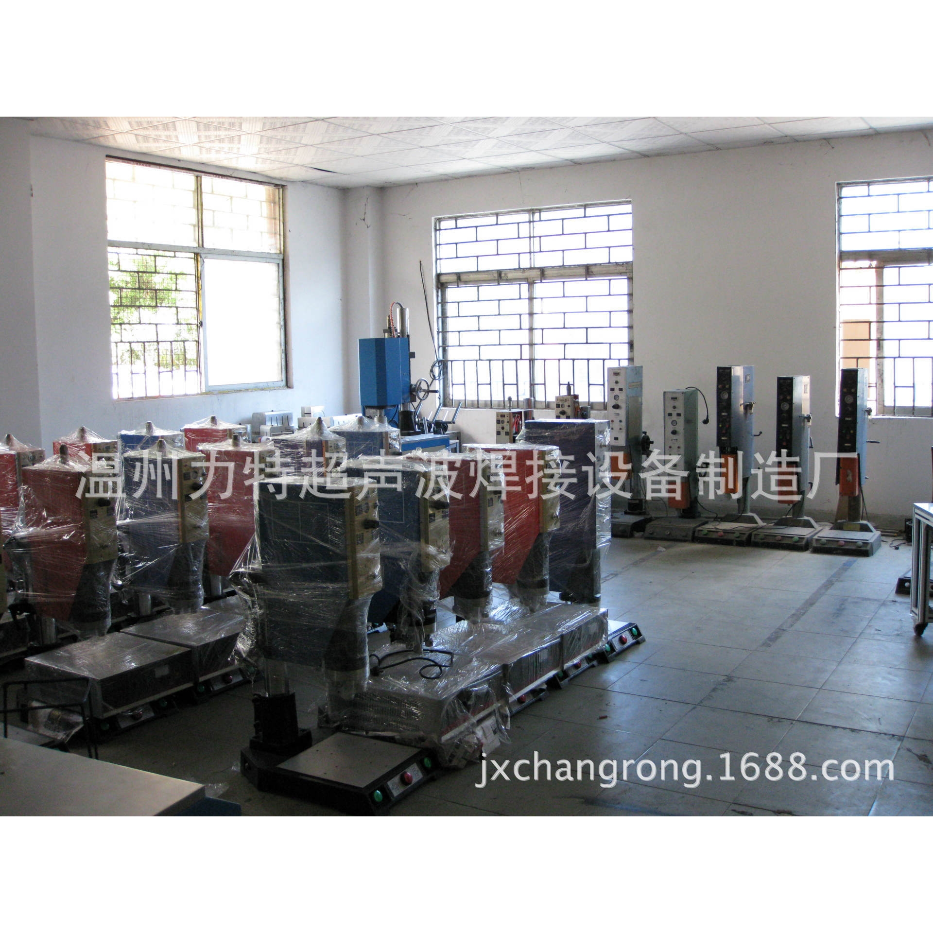 超声波防水手表专用焊接机，塑料玩具焊接机，名片簿超声波焊接机