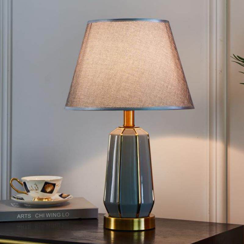 轻奢陶瓷台灯北欧现代简约客厅卧室床头灯样板房欧式美式温馨灯具