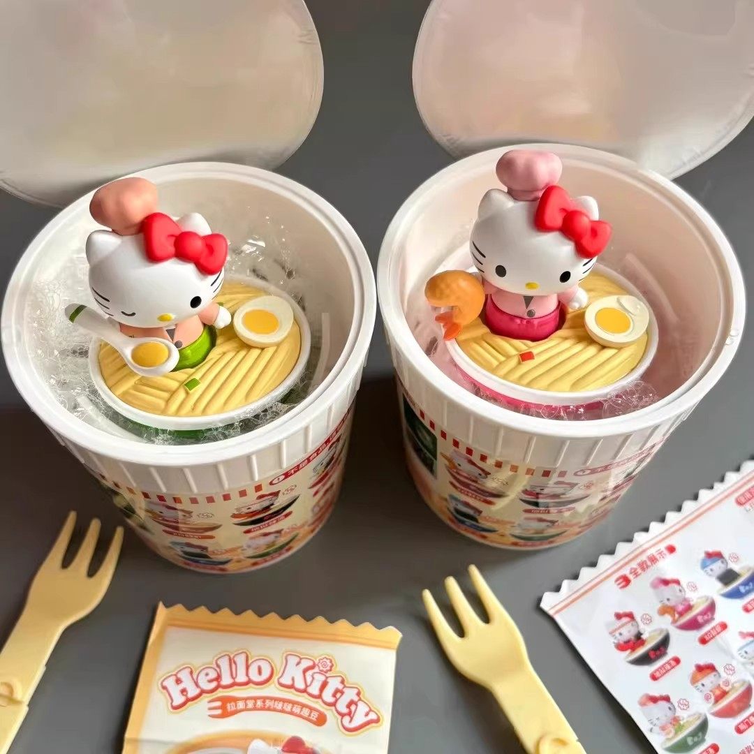 正版Hello Kitty拉面堂系列啵啵萌趣豆盲盒潮玩桌面摆件手办送礼,模玩/动漫/周边/娃圈三坑/桌游,潮玩盲盒,淘宝优惠券,粉丝福利购,淘宝优惠卷
