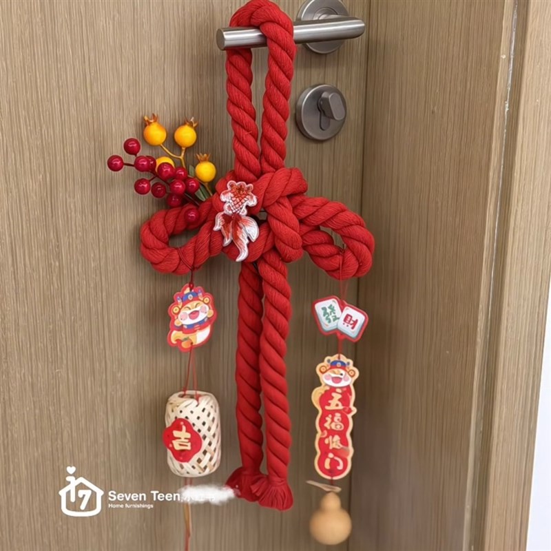 新年挂饰202h5蛇年春节过年入户门中国结把手挂万字结喜庆场景布