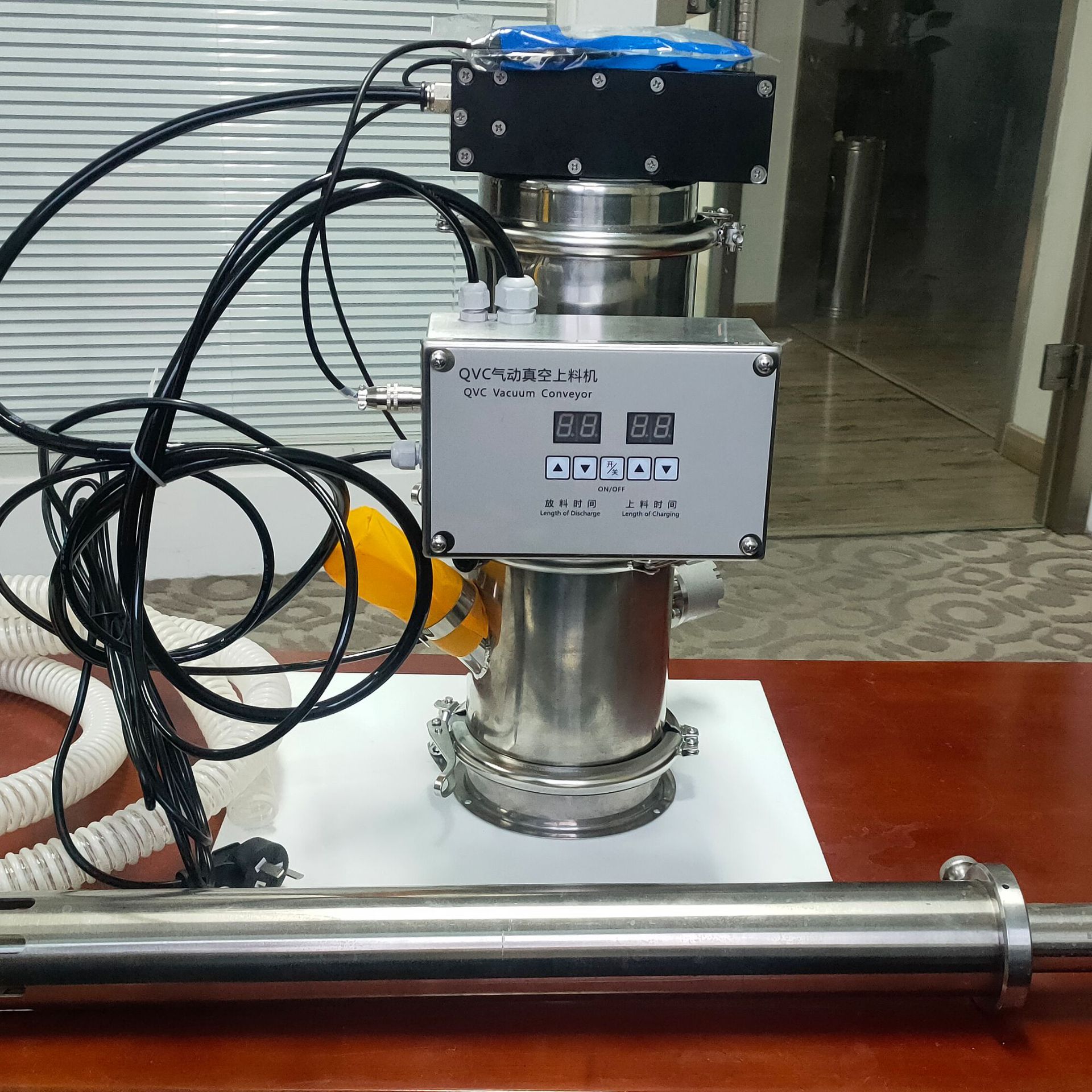 厂家定制气动粉末输送真空设备QVC-2型无尘投料喂料机 真空上料机