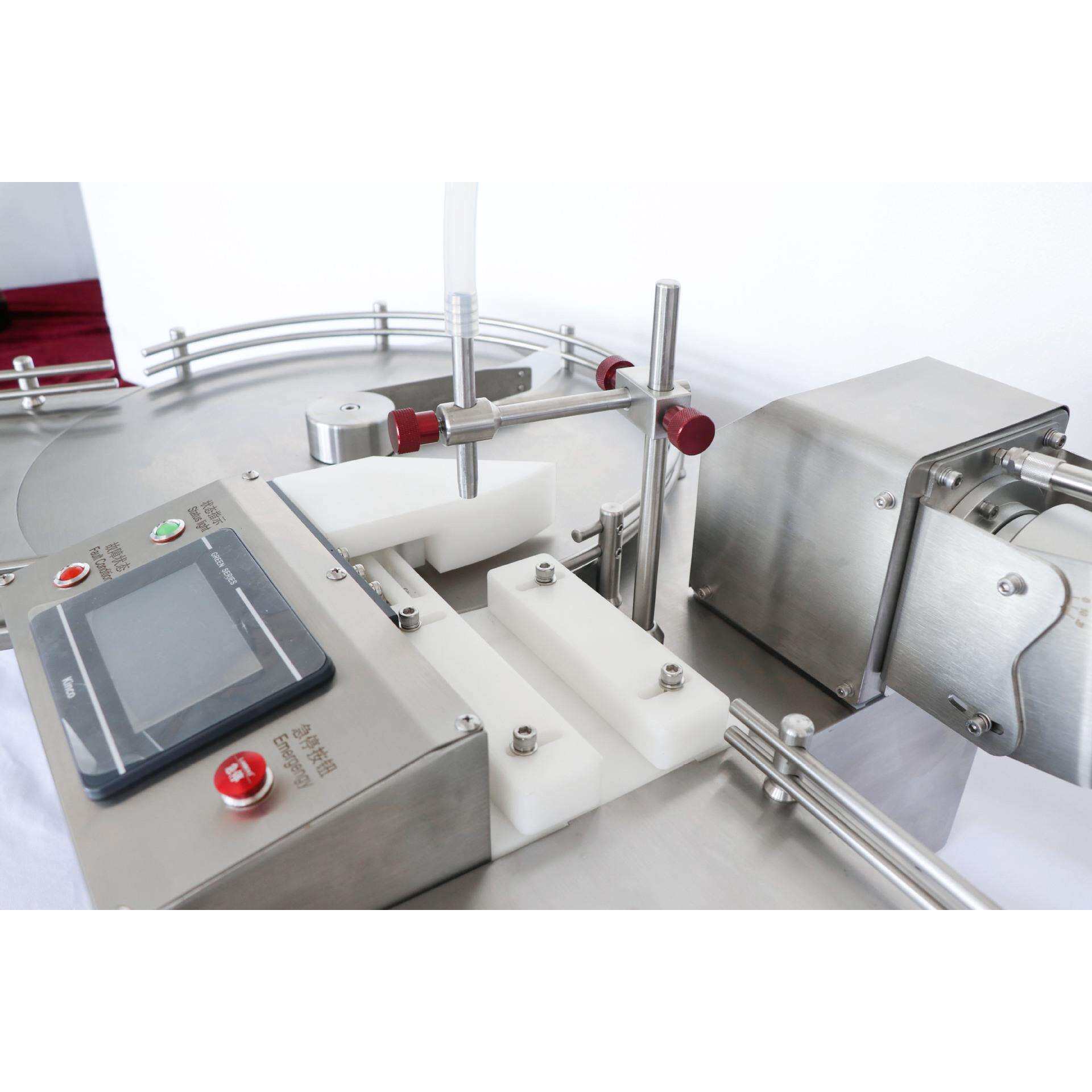 卸妆水爽肤水液体灌装机 自动理瓶分装机 蚊香液膏体玻璃水罐装机