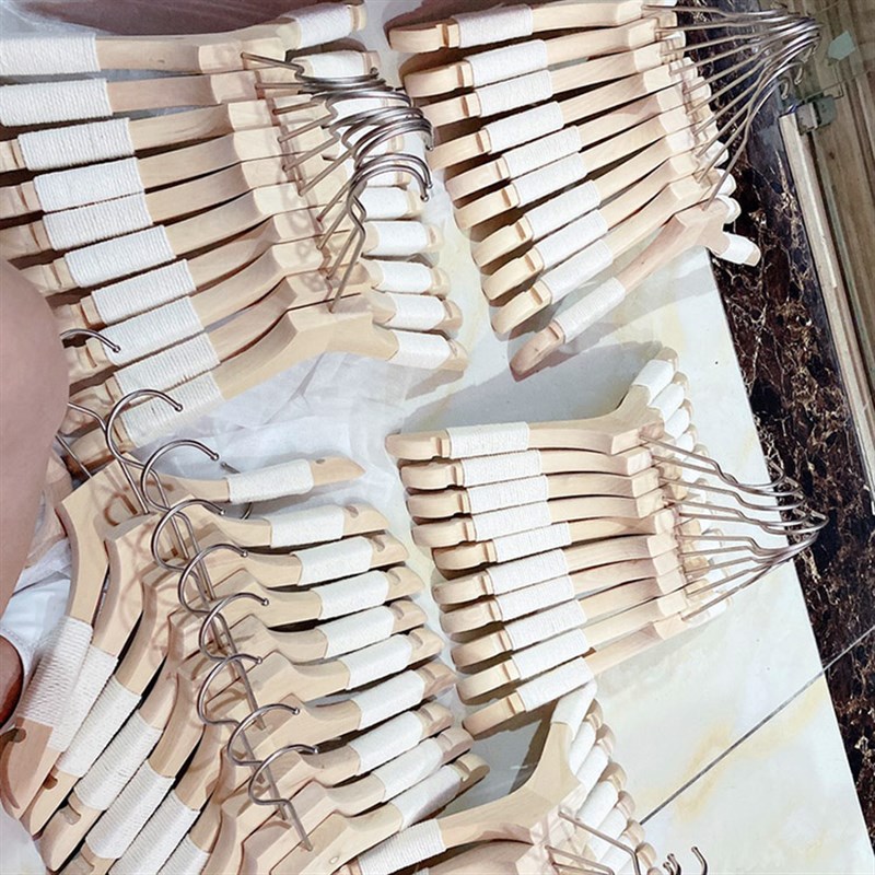 新款棉绳防滑实木衣架男女服装店加厚无漆木质捆绳衣撑原木色衣架