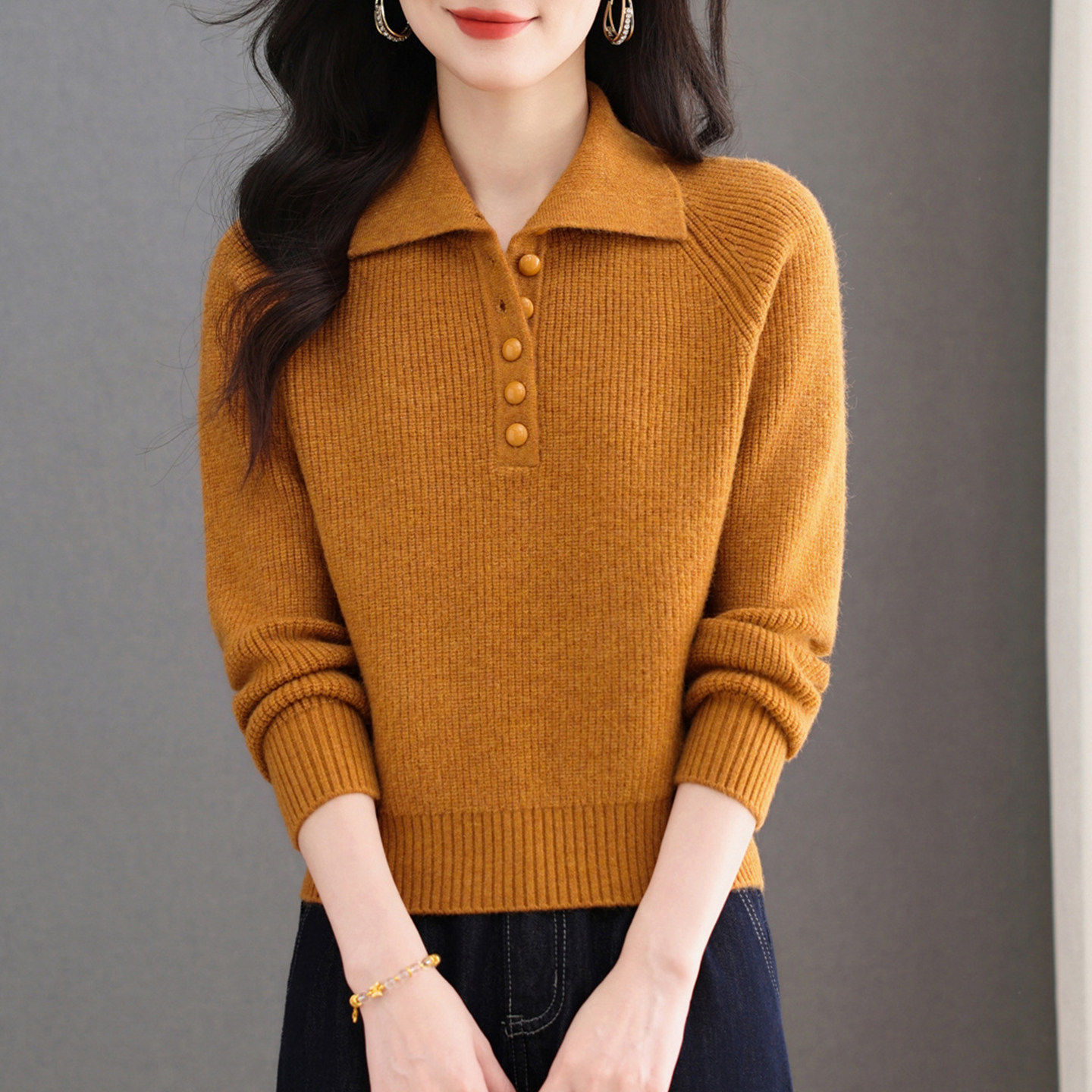 翻领毛衣女秋冬季2025新款加厚短款妈妈针织打底衫小个子保暖上衣